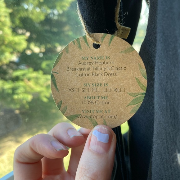 NWT BREAKFAST AT TIFFANYS AUDREY HEPBURN BLACK LBD - Picture 8 of 8